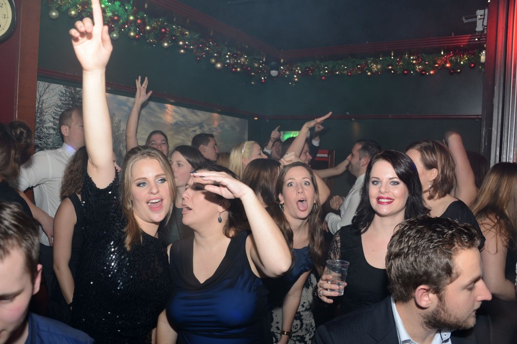 ../Images/Kerstfeest VdG 2014 370.jpg